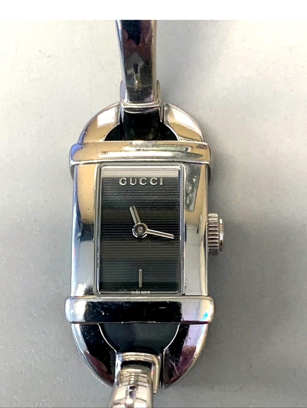Gucci 6800L Bangle Watch: - Picture 1 of 10